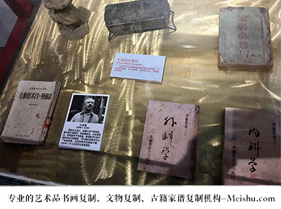 广汉市-被遗忘的自由画家,是怎样被互联网拯救的?